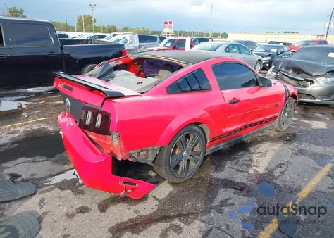 2007 Ford Mustang V6 Deluxe/V6 Premium z USA, uszkodzony, nr VIN 1ZVFT80NX75211955